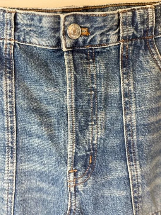 Madewell Women’s Petite Size 30 Darted Barrel Jeans - Picture 4 of 9